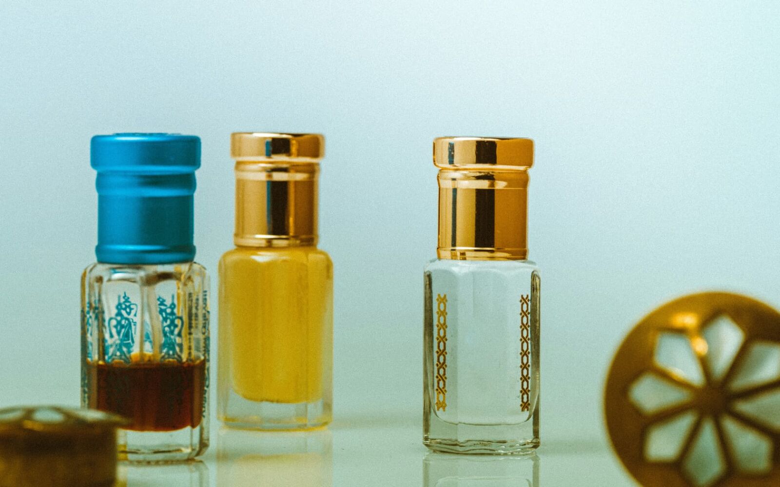 Ingredienti olfattivi unisex: tè, legni e agrumi