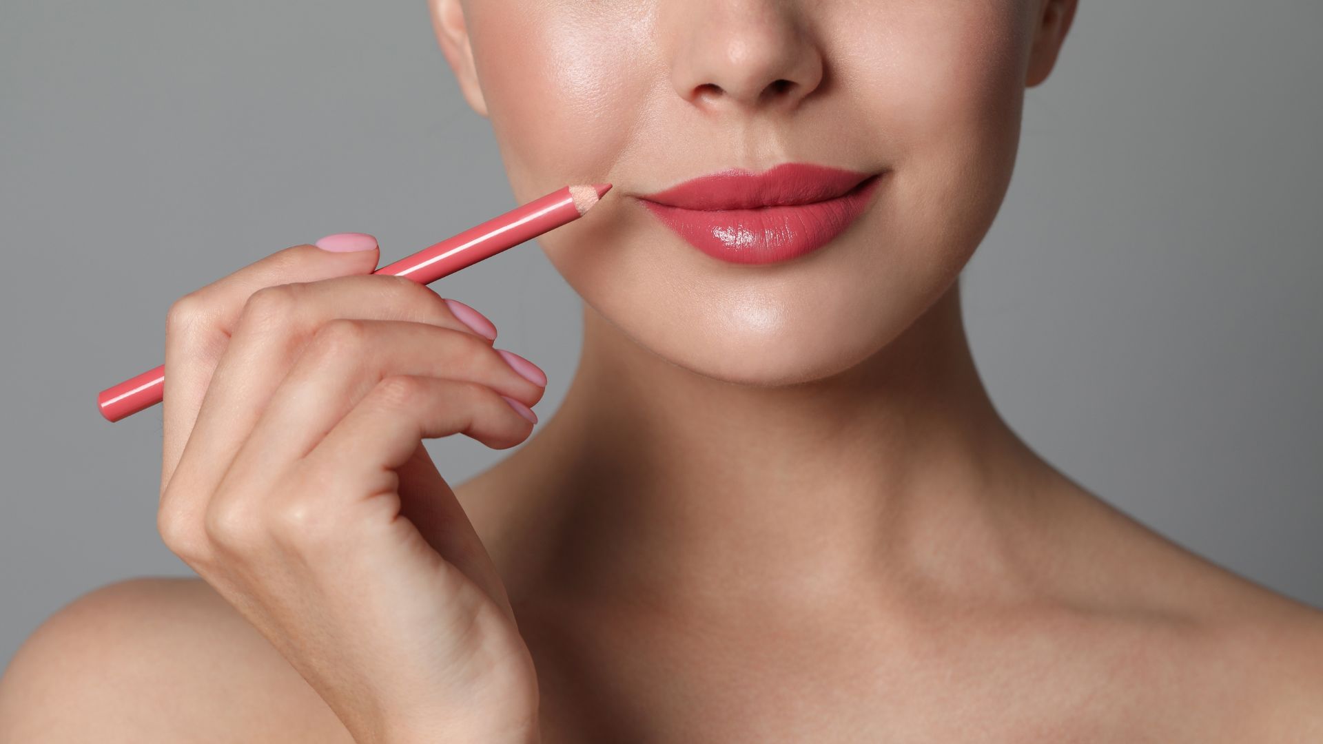 Lip plumper: come funzionano i gloss volumizzanti labbra