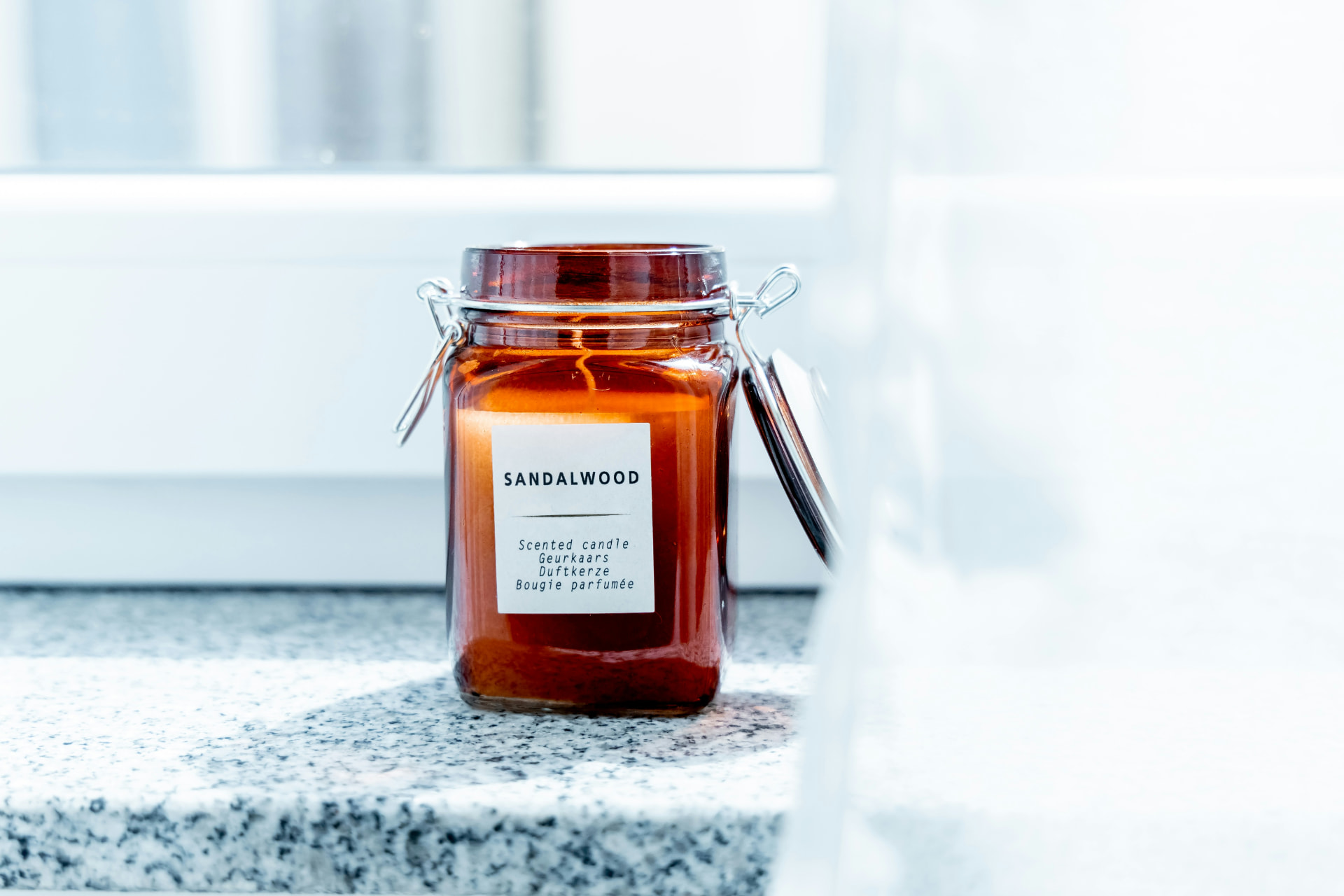 Migliori profumi al sandalo: le fragranze legnose più cremose