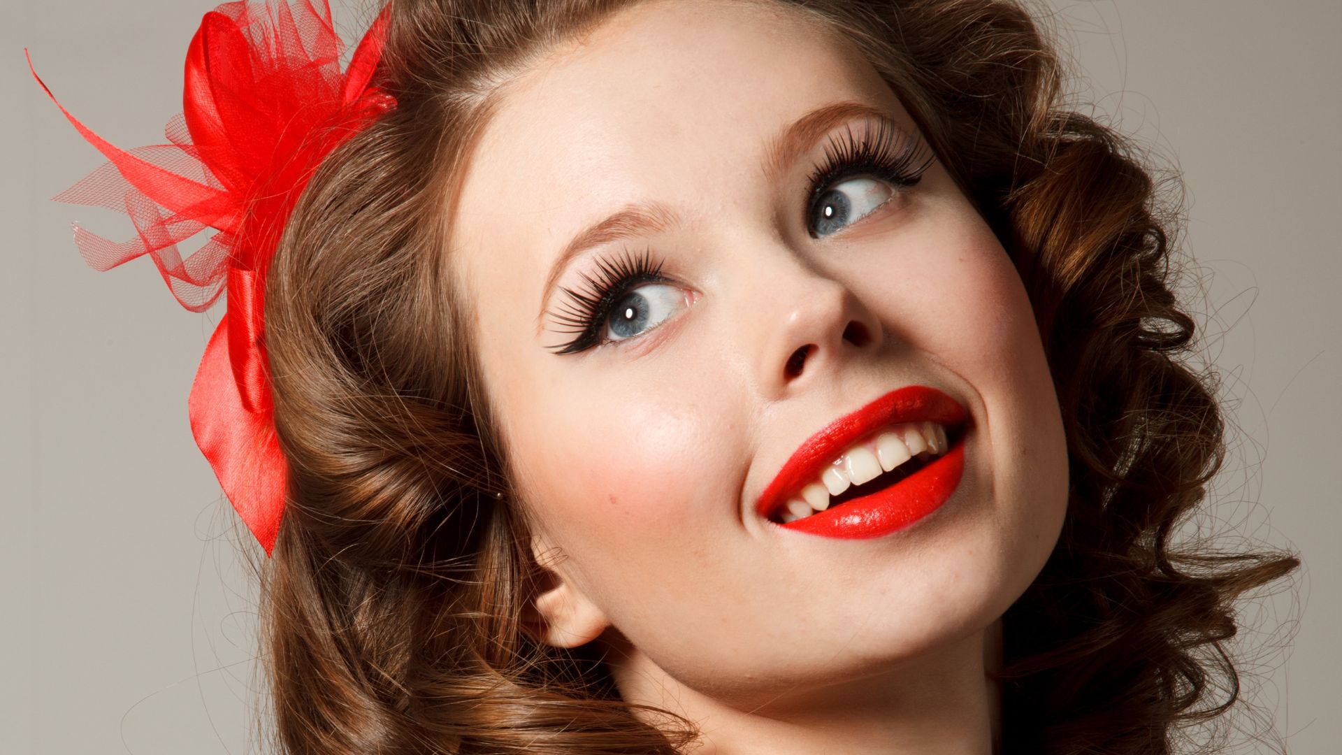 Make-up vintage: pin-up anni '50 e hippie anni '70