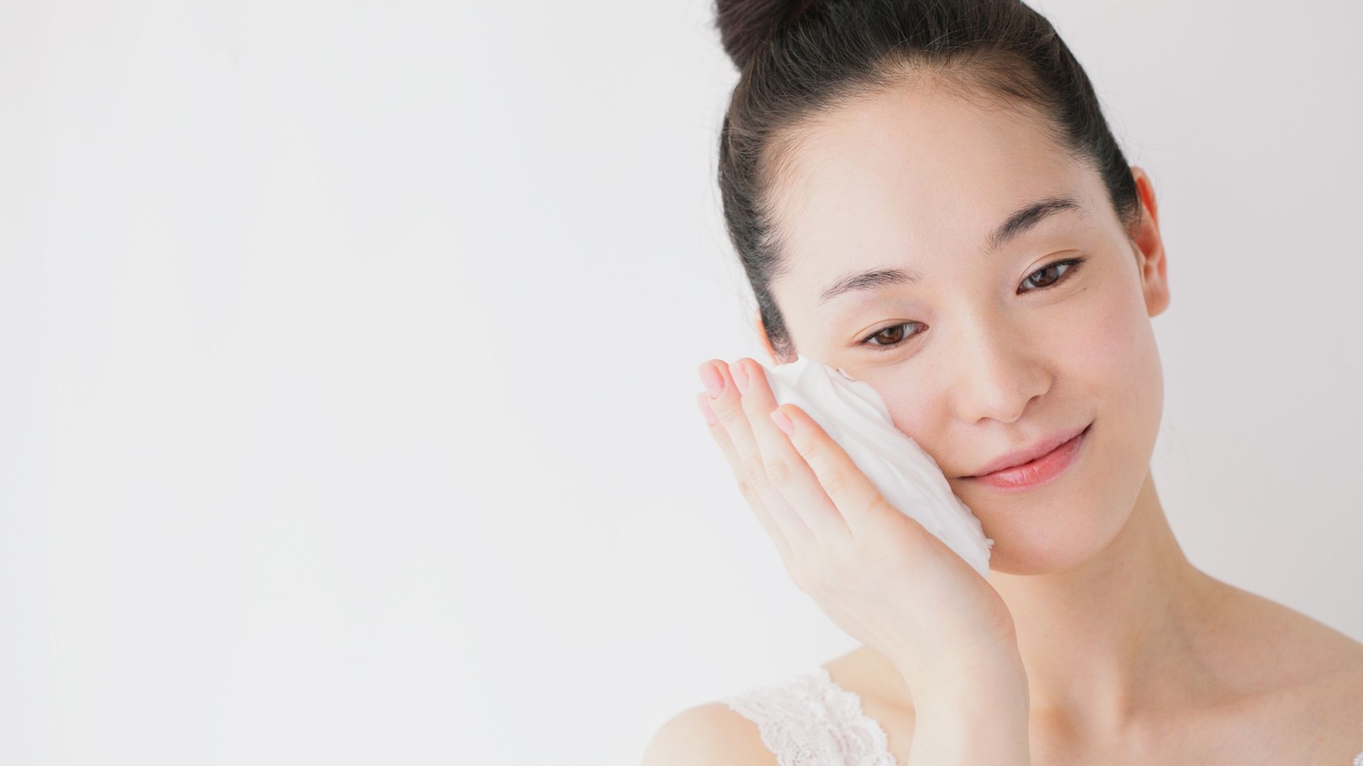 Detergenti Sensai Silky Purifying: la doppia detersione