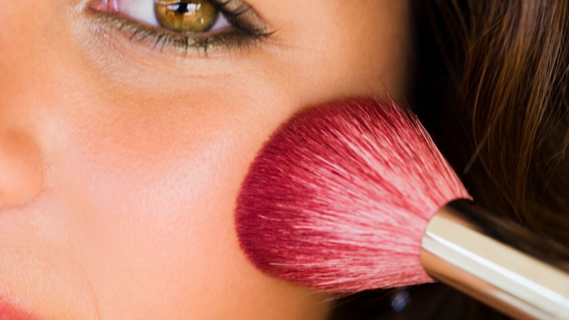 Migliori blush: in polvere, mousse e liquidi a confronto