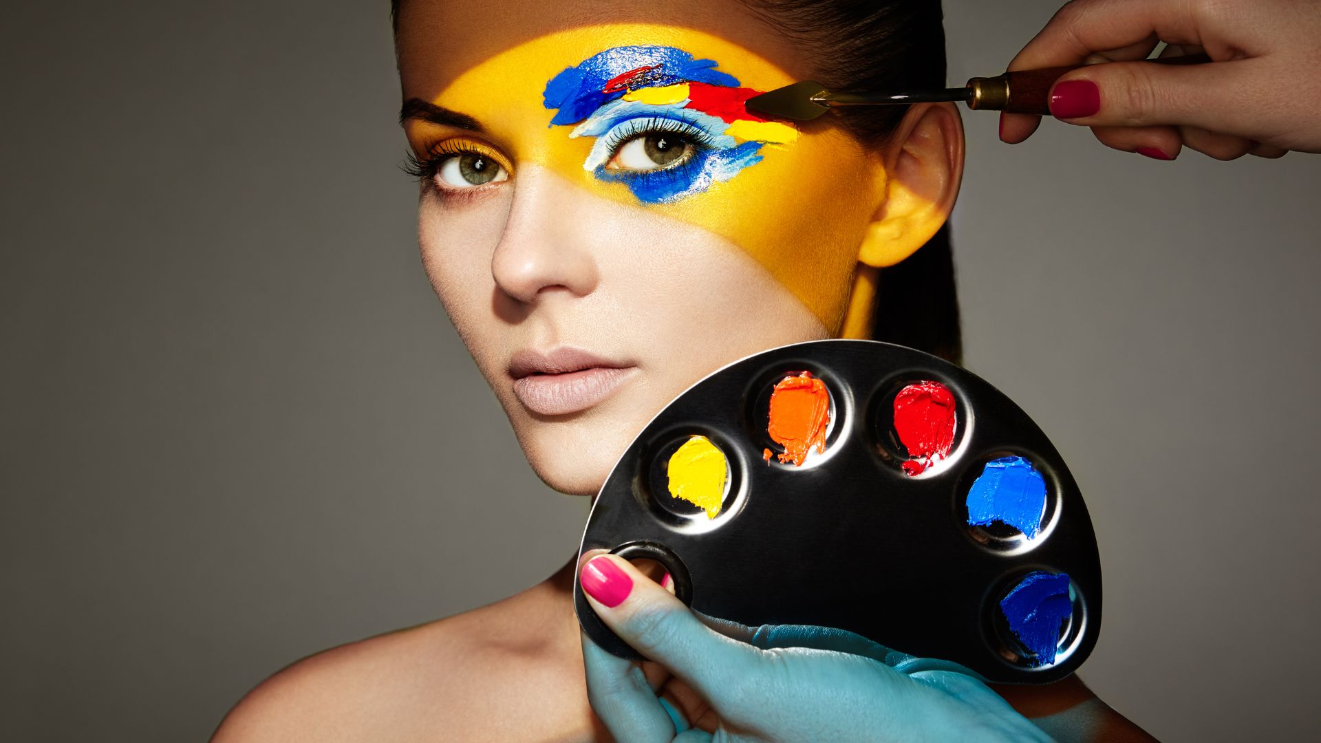 Make-up color block: il trucco a blocchi di colore