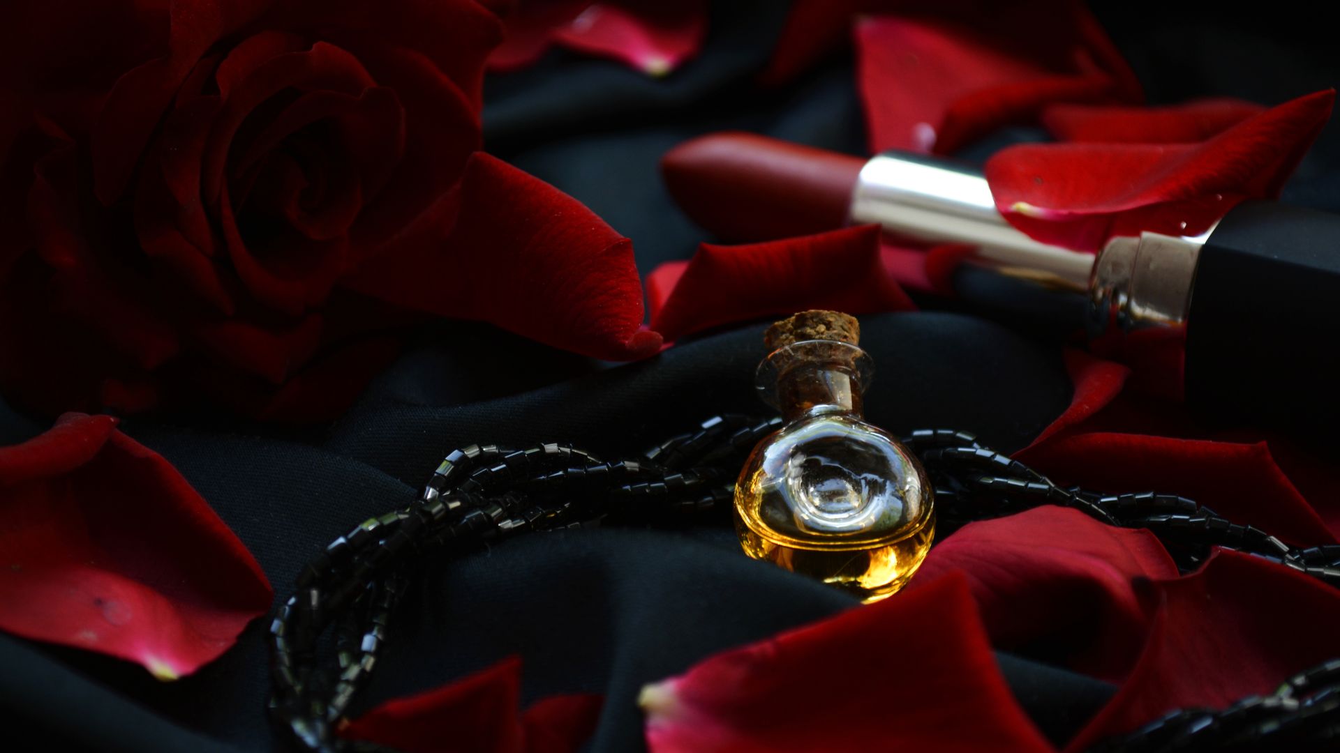 Profumi BDK Parfums: Gris Charnel, Rouge Smoking e note