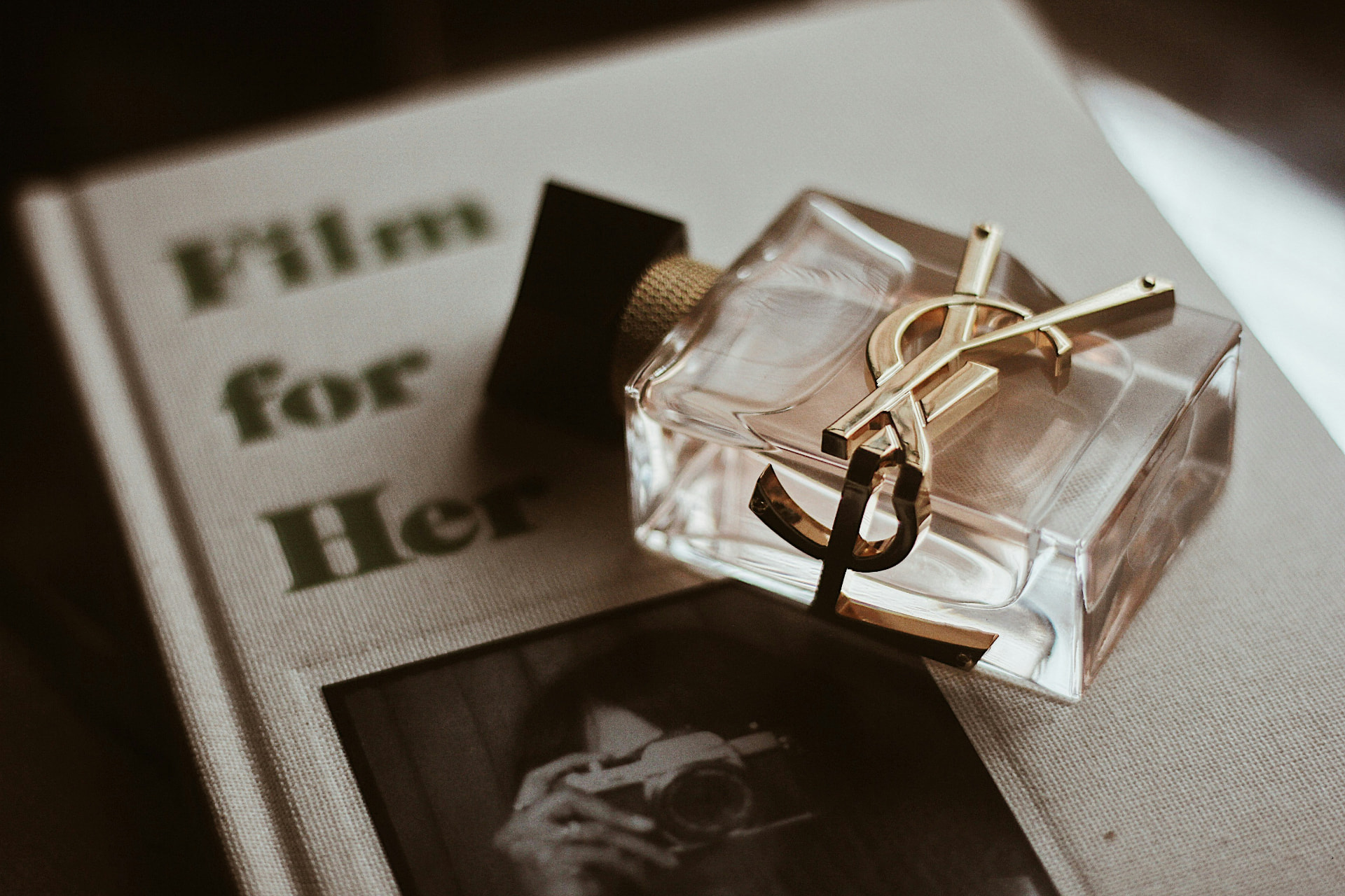 Flacone di profumo Yves Saint Laurent Libre