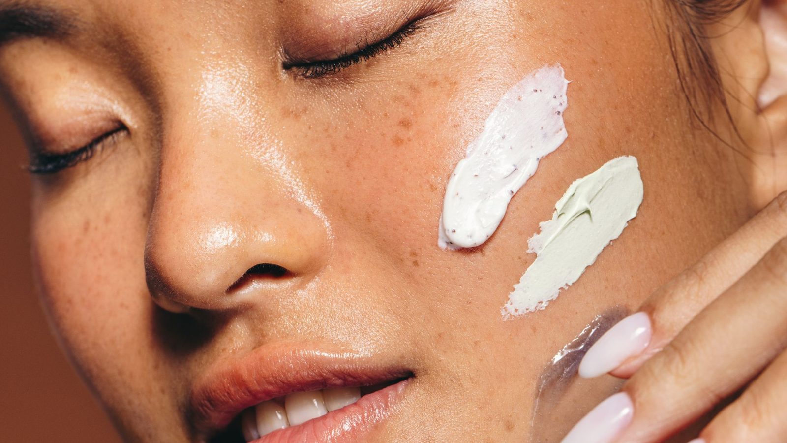 Couperose: le migliori creme viso e i consigli per i rossori