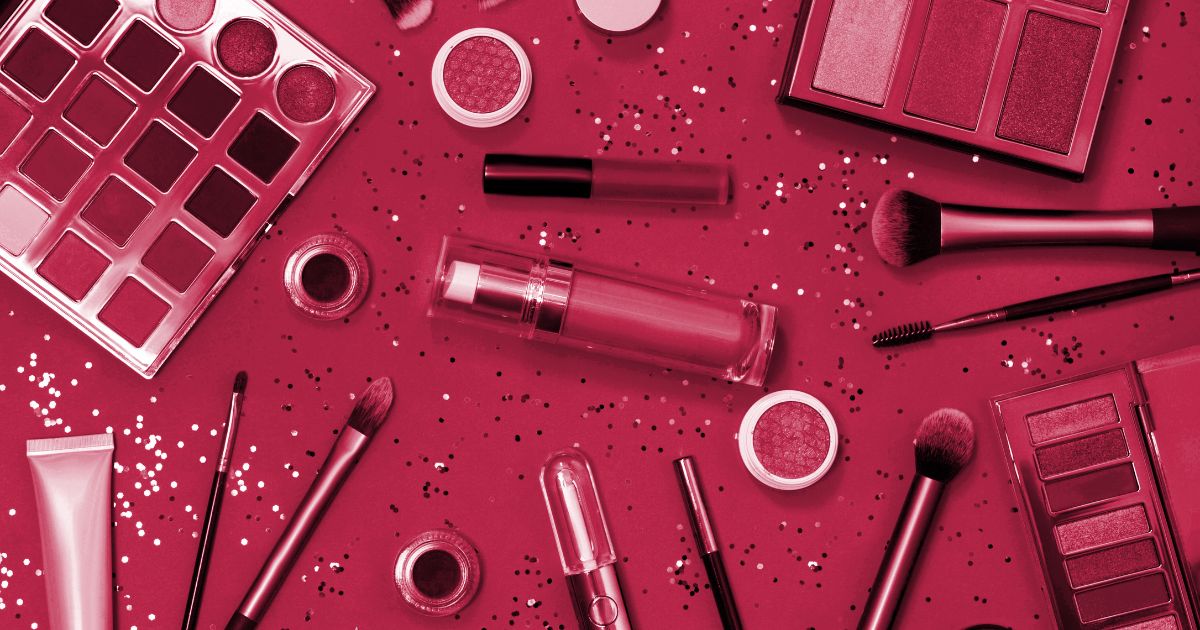 Tendenze skincare 2023 | Cosmetici solidi e sostenibilità sono i must have