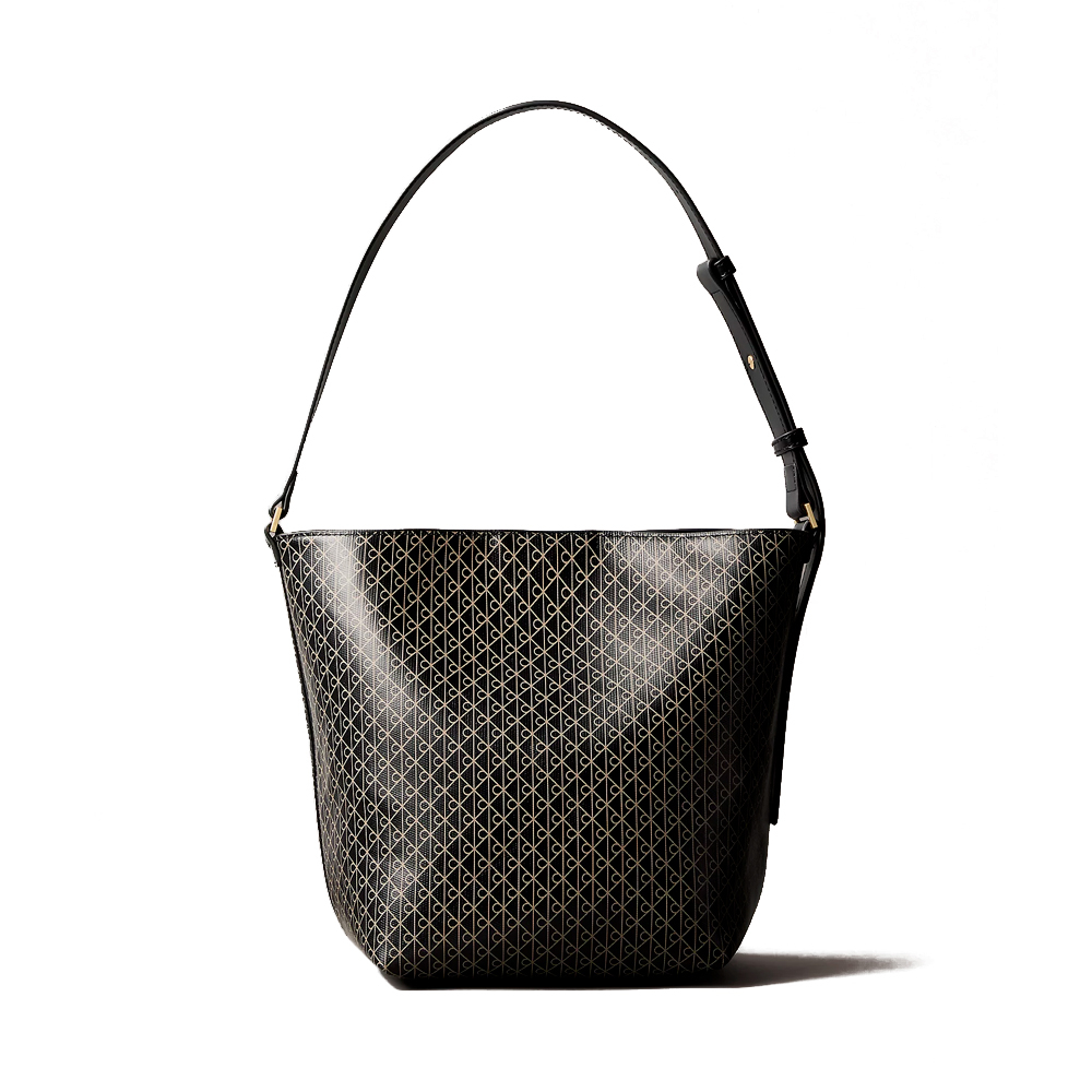 Calvin Klein Jeans Borse da donna, articoli da toeletta e valigie Borsa a secchiello con logo iconico su tutta la superficie.