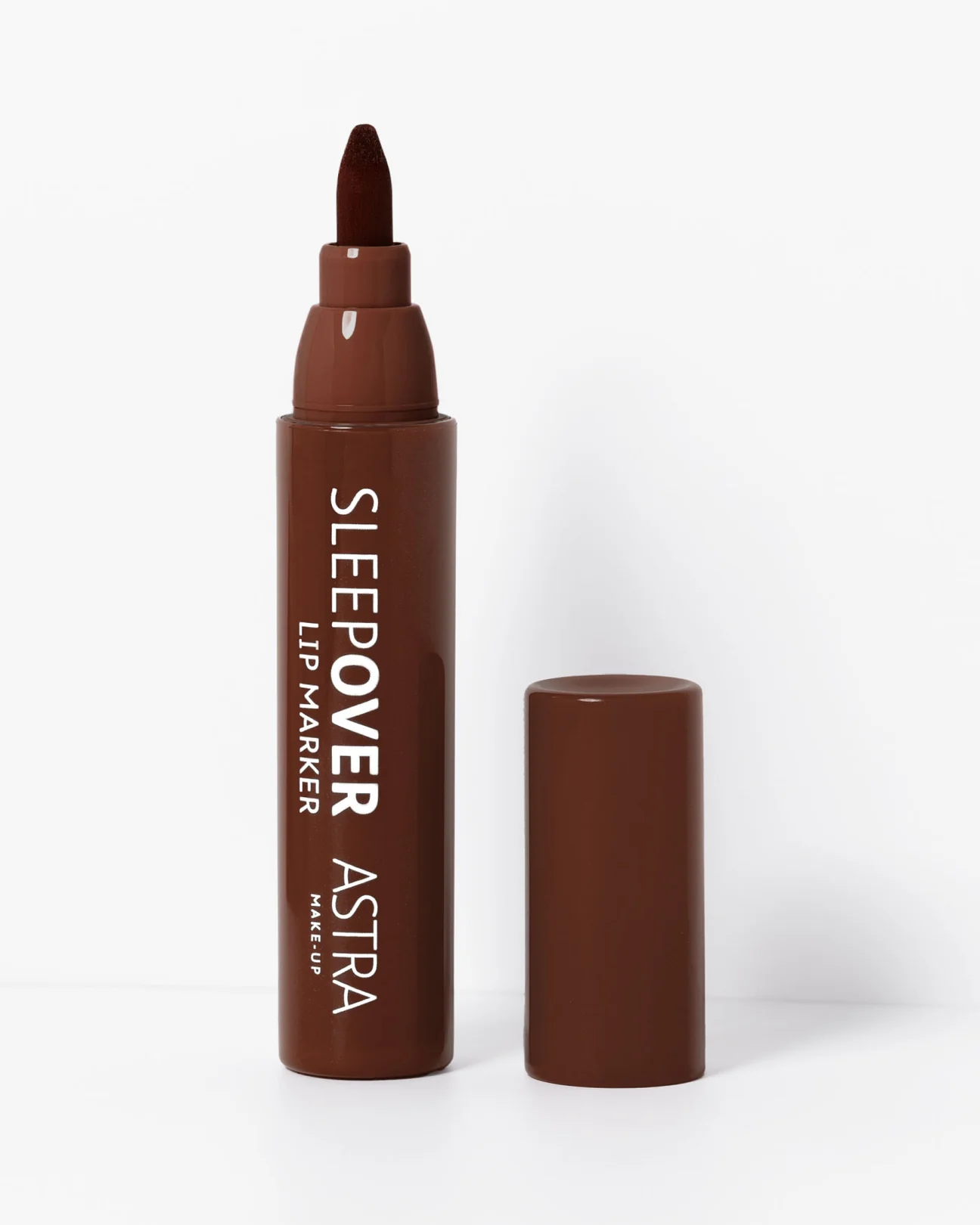 Astra Sleepover - Lip marker - 05