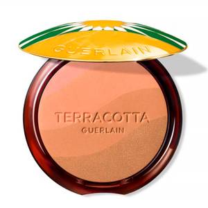 Guerlain Blush Terracotta Light Cipria illuminante per un incarnato naturalmente sano - 96% di ingredienti di origine naturale