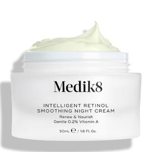 Medik8 Trattamenti Viso Intelligent Retinol Smoothing Night Cream Crema idratante e rassodante