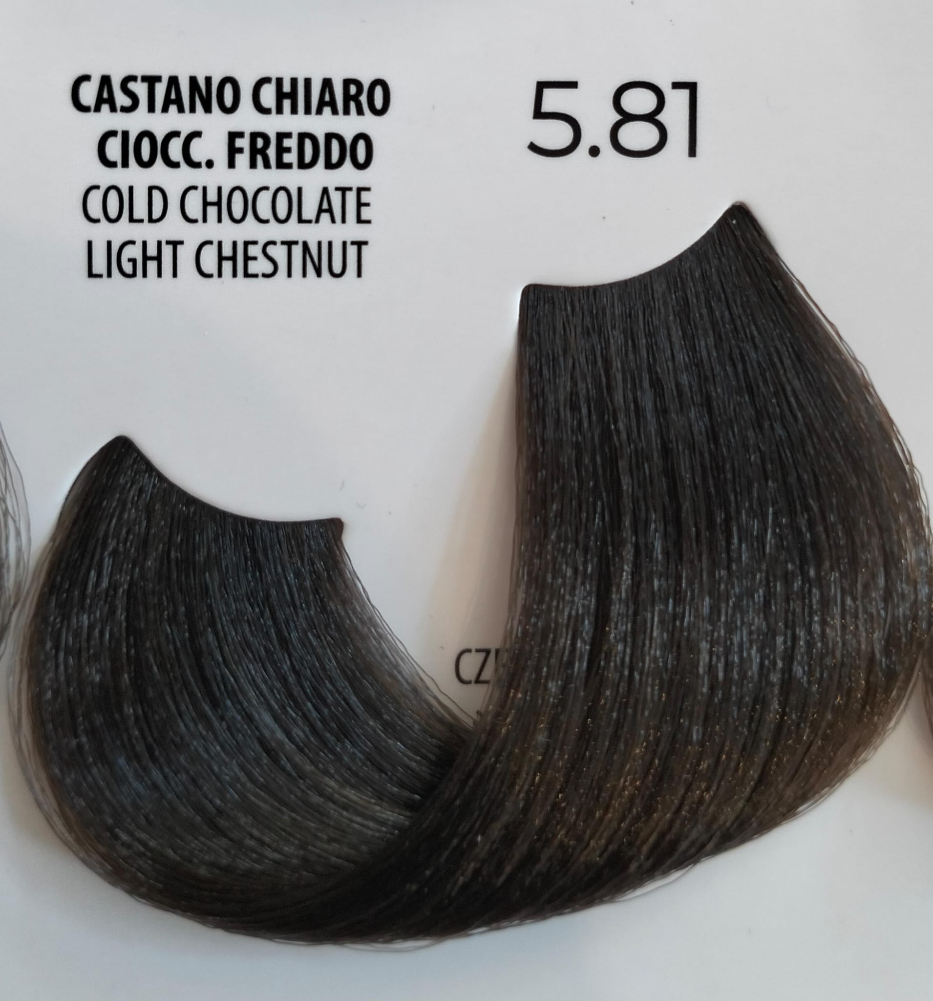 Farmagan - Performance Color Ammonia Free 5/81 Castano chiaro cioccolato freddo