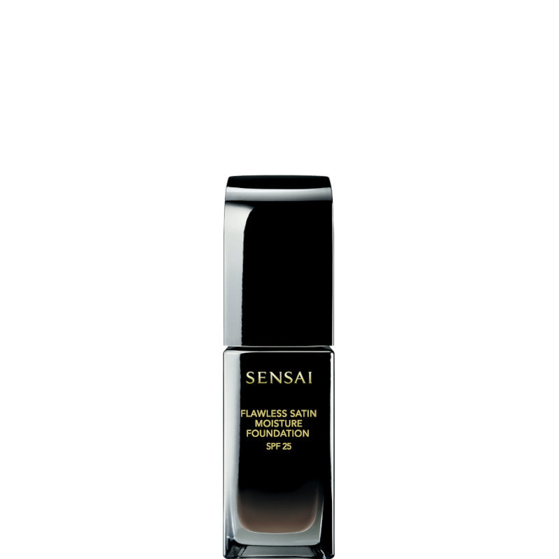 Flawless Satin Moisture Foundation SPF 25 - N.FS 204 HONEY BEIGE